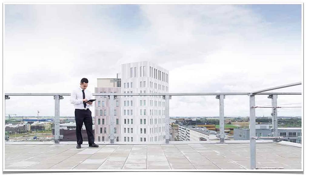 Il tetto del tuo appartamento o edificio per uffici